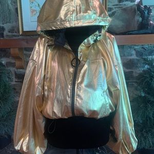 Metallic gold cropped puffer windbreaker